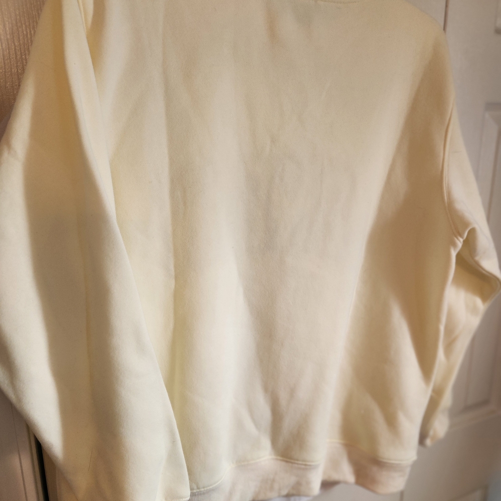 White Fox Boutique Cream Sweatshirt with Red 'London' Print - Picture 6 of 7